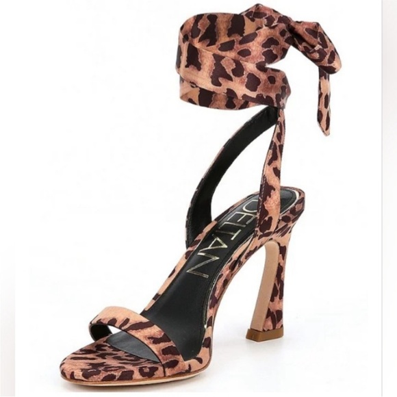 Deltan Makenna Jaguar Print Ankle Wrap
Dress Sandals women size 7.5 - Picture 3 of 17